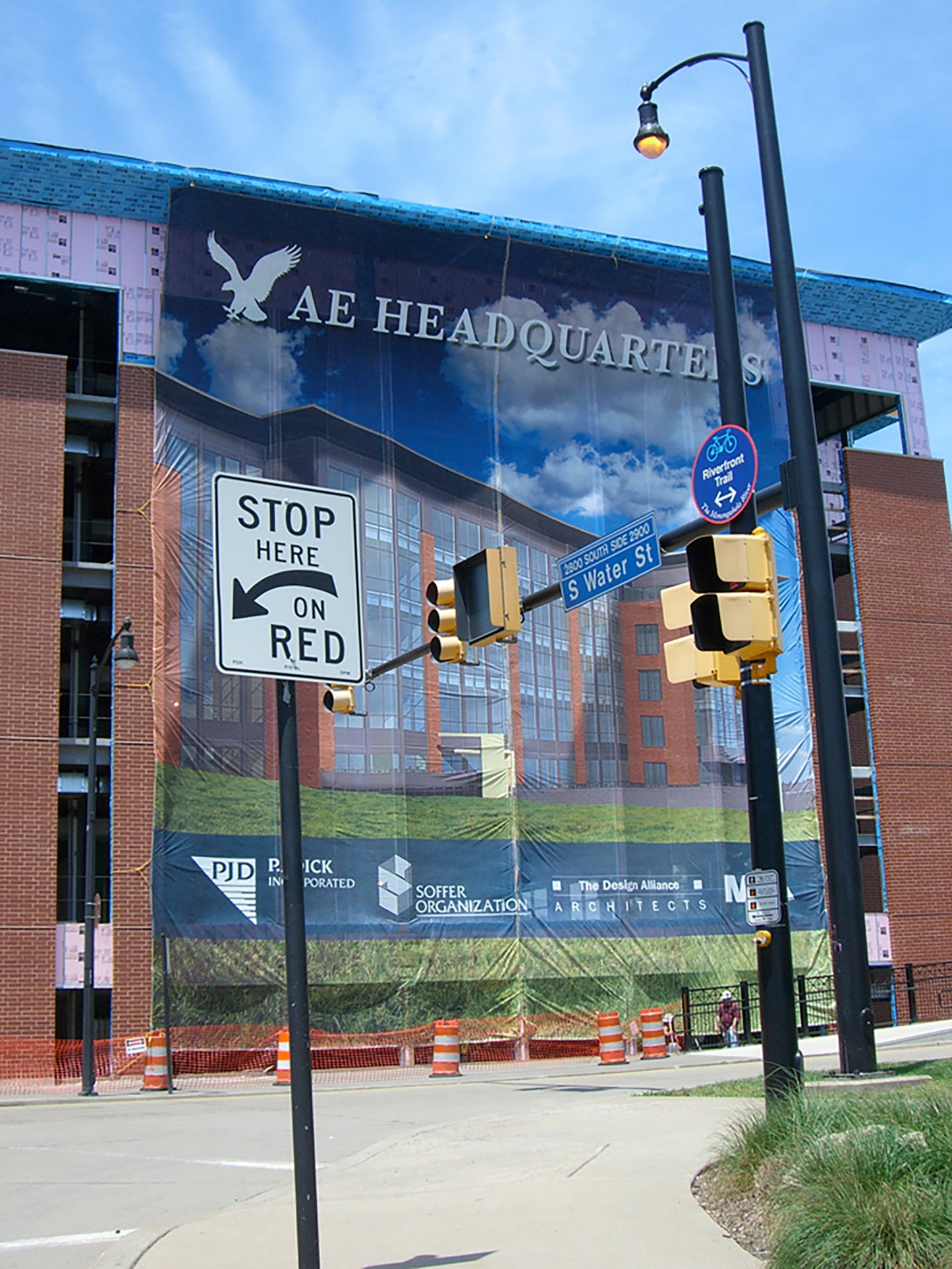Building Wraps - InvisaFrame®