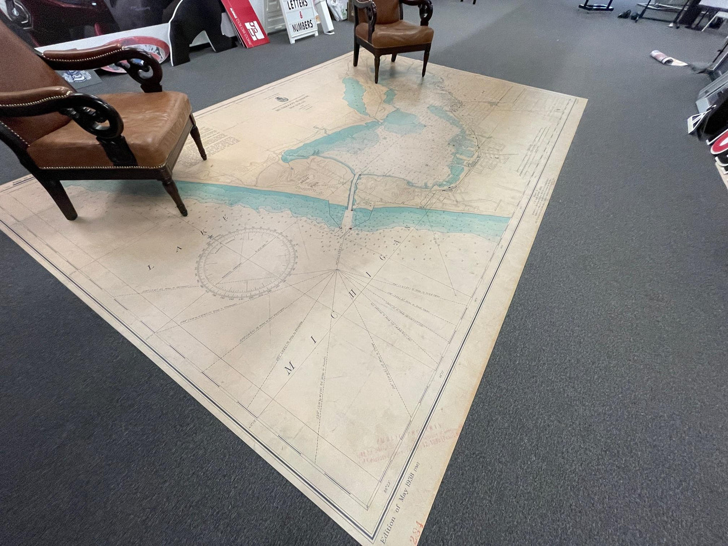 Indoor Floor Decals - Athletic - GatorAd®