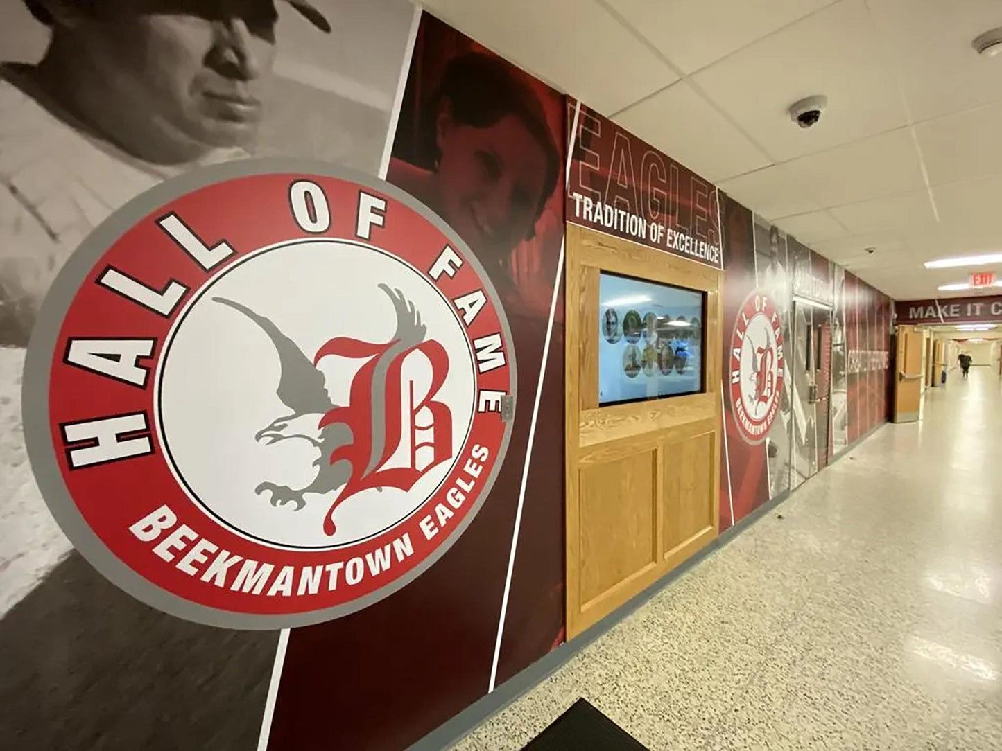 Wall Graphics - Athletic - WallSkin®