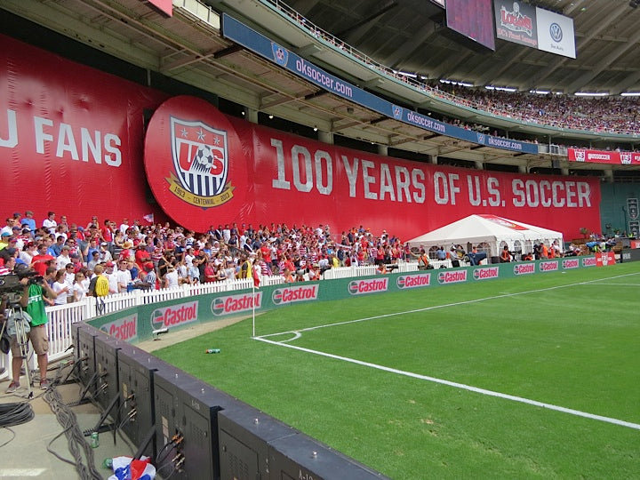 Banners & Signs 