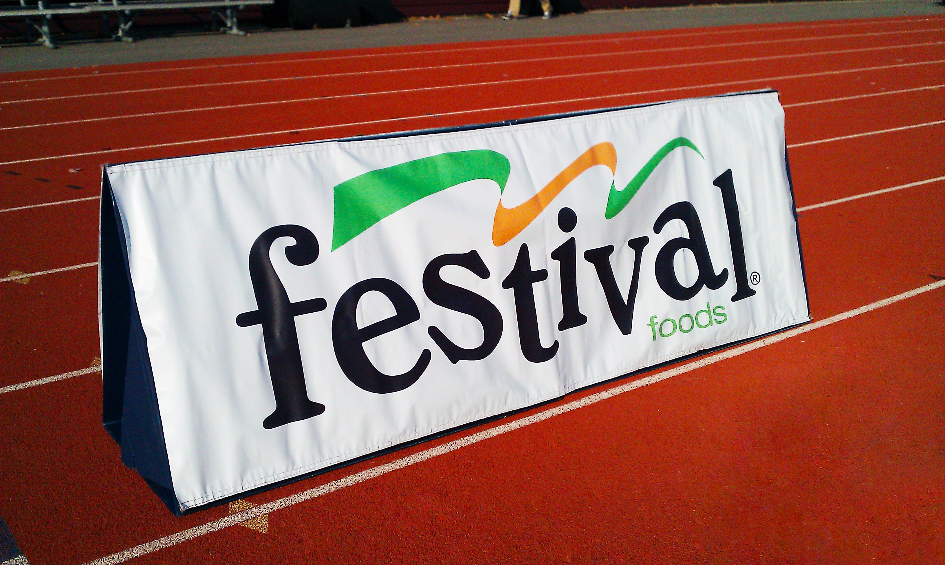 Field Sign Frame Football – BigSigns.com