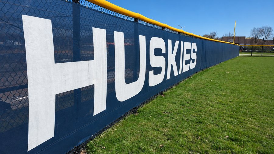Huskies baseball windscreen branding