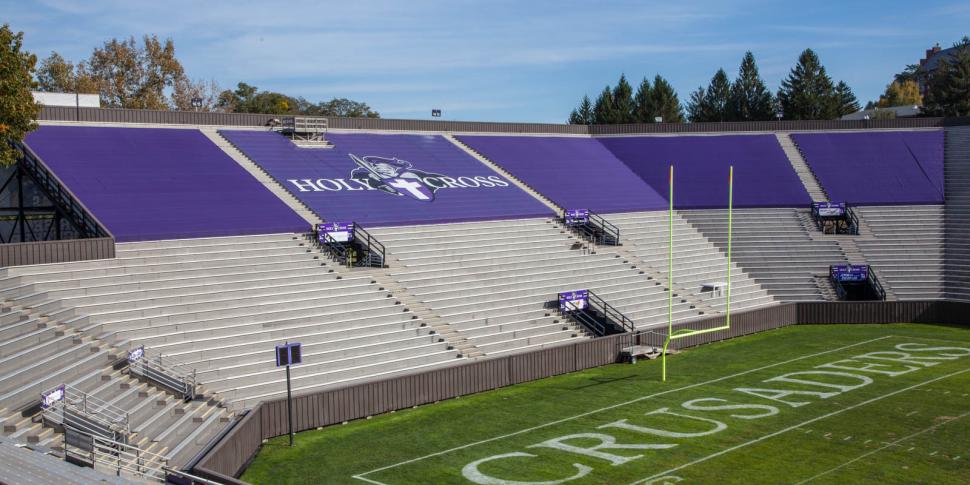 College Of The Holy Cross Bigsigns Com